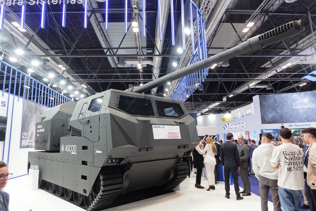 „Feindef 2025“ – GDELS IR KNDS: Ascod + AGM = Nemesis