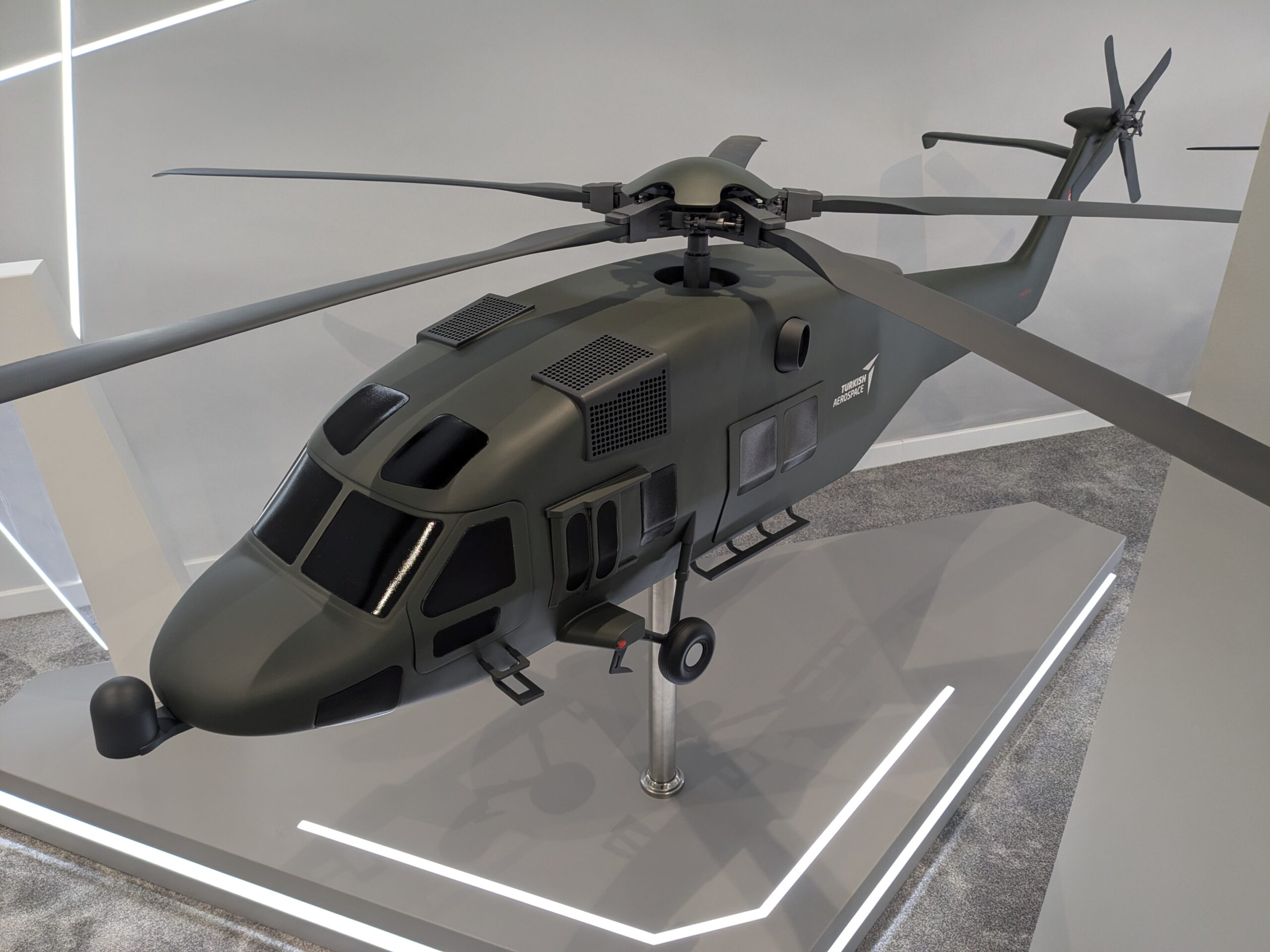 „Paryžiaus oro paroda 2025“: Turkijos aviacijos ir kosmoso prioritetas T925 kaip kitas jo sraigtasparnio plėtra