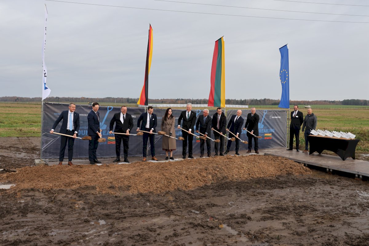 Oficialia ceremonija pradėti „Rheinmetall“ šaudmenų gamyklos Baisogaloje statybos darbai