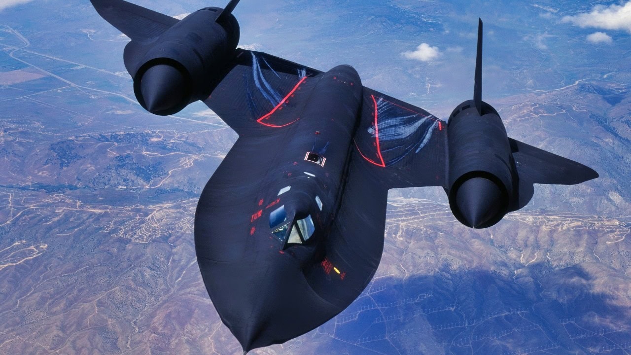 JAV oro pajėgų „Mach 3 SR-71 Blackbird“ skraidyti reikėjo slapto „pasirinktinio kuro“