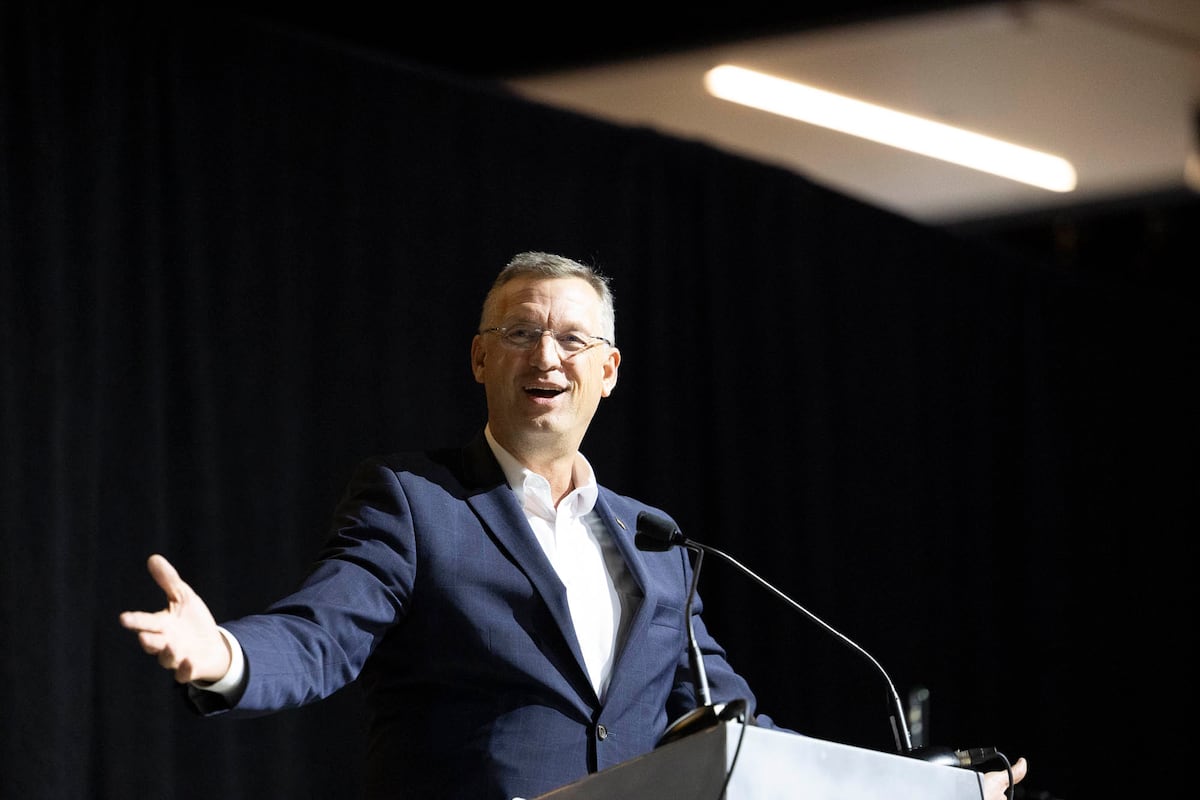 Ataskaitoje teigiama, kad VA lyderio politika vilkina priežiūrą, naikina darbo jėgą