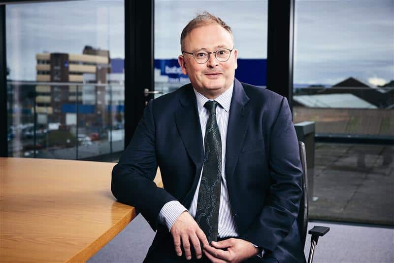 Babcockas paskelbė apie naują generalinį direktorių, kai Davidas Lockwoodas nusprendė išeiti į pensiją