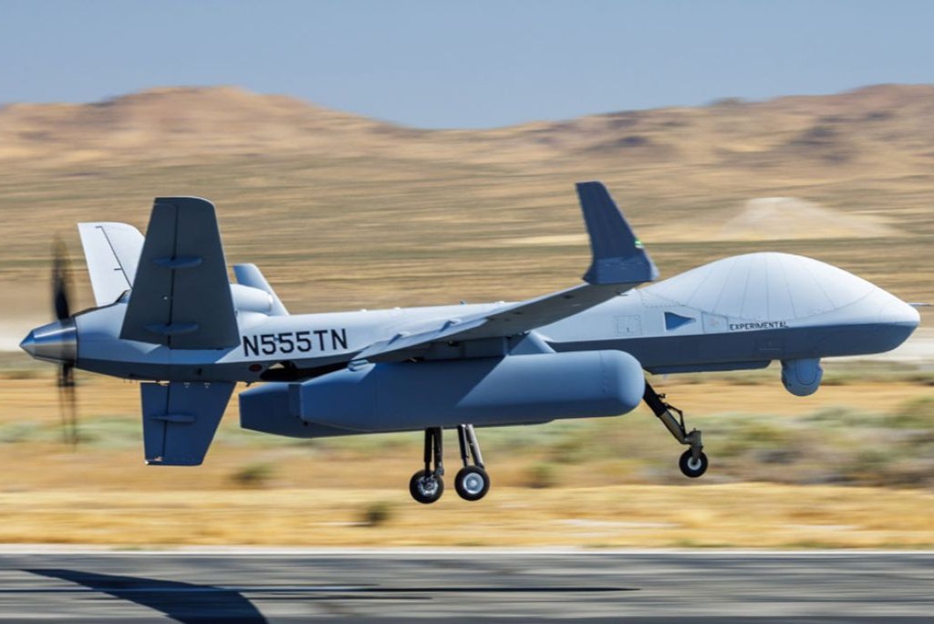 GA-ASI užbaigia pirmąjį MQ-9B skrydį su AEW moduliais