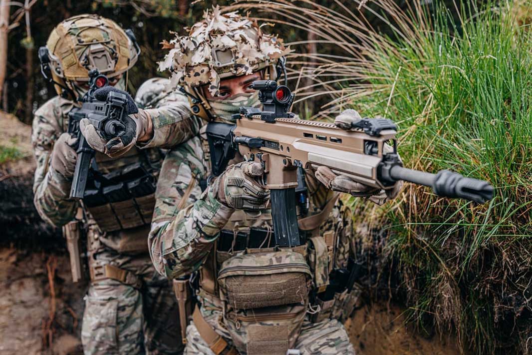 FN praplečia šautuvų diapazoną nauju FN ARKA® 5,56×45 mm NATO kal. Puolimo šautuvas